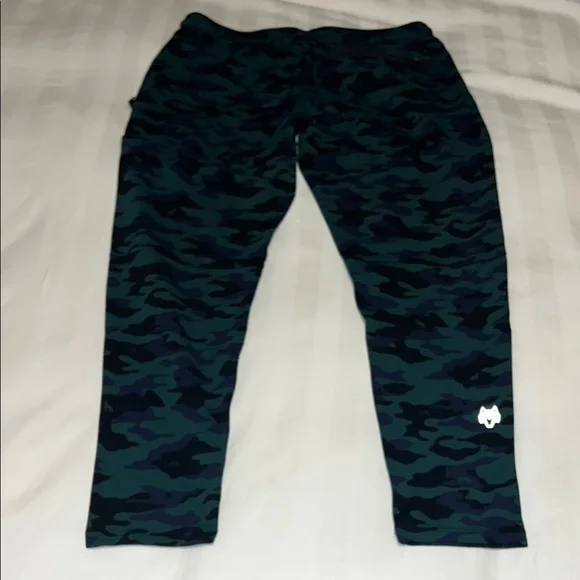 Greyson sequoia joggers